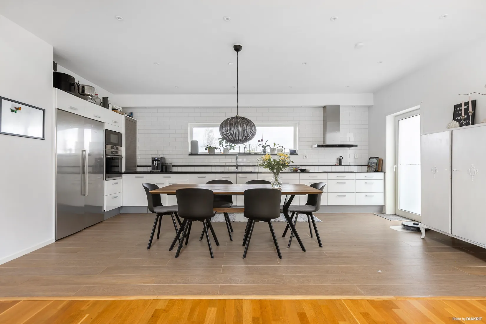 Villa, Evavägen 11, Hjälmarbaden, Örebro