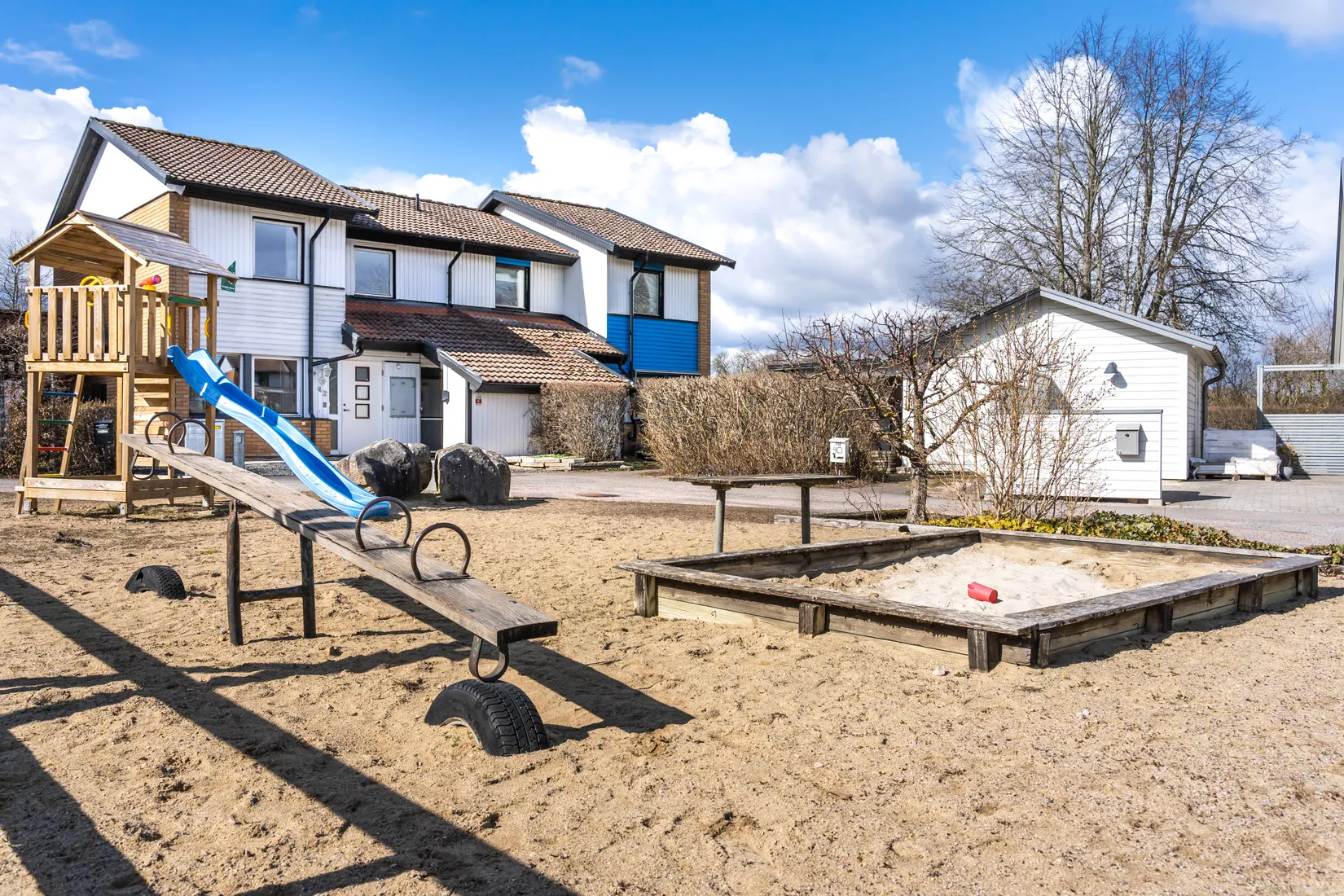 Radhus, Ulahallsvägen 42, Vä, Kristianstad