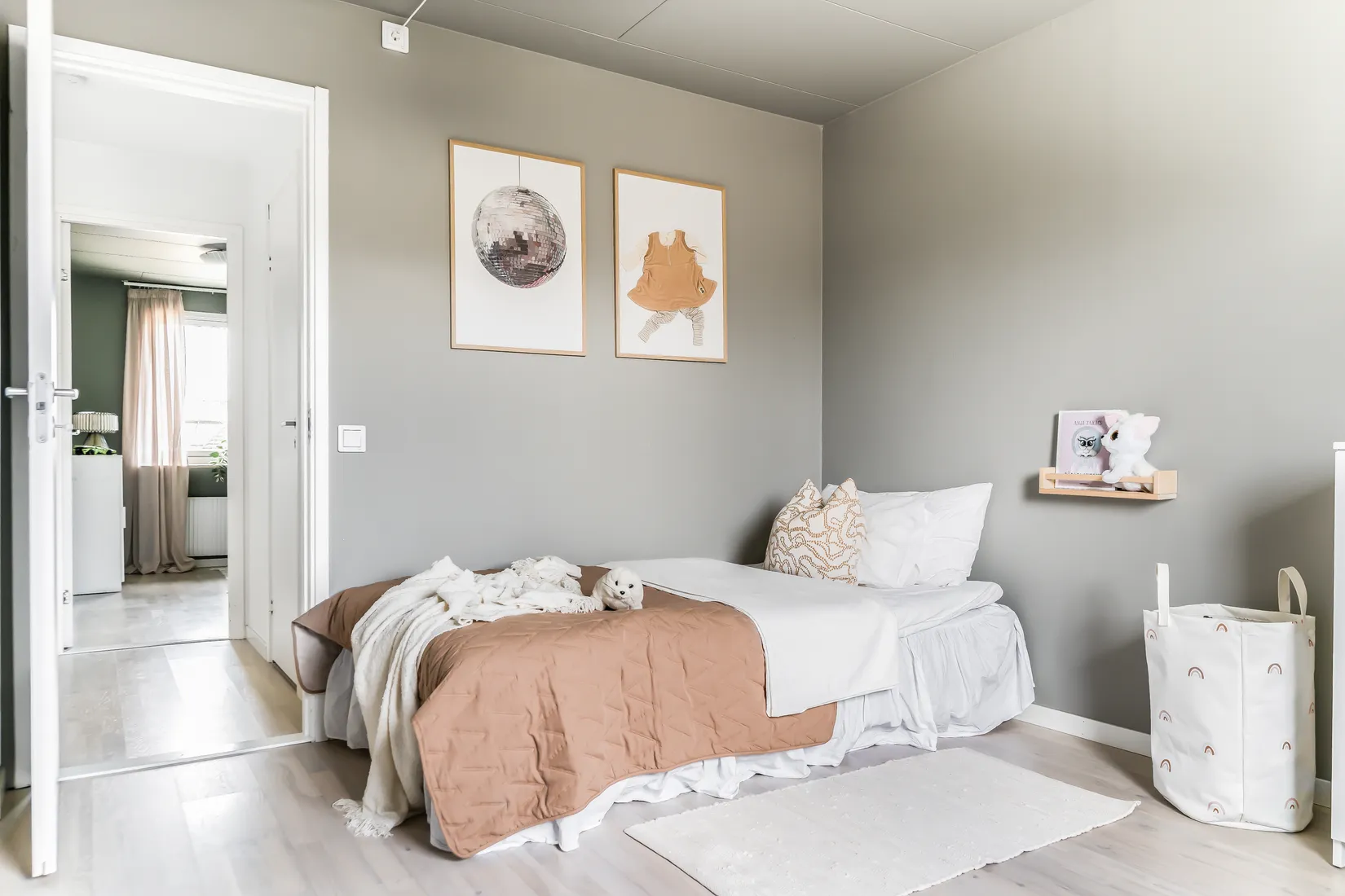 Radhus, Ulahallsvägen 42, Vä, Kristianstad