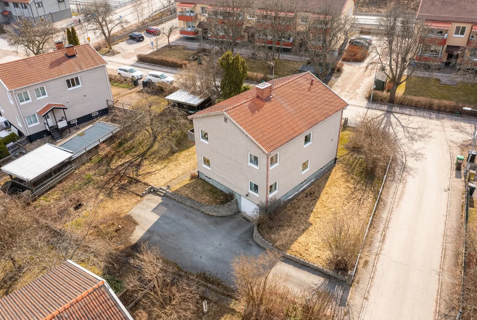 Villa, Iggebygatan 1, Kristiansborg, Västerås