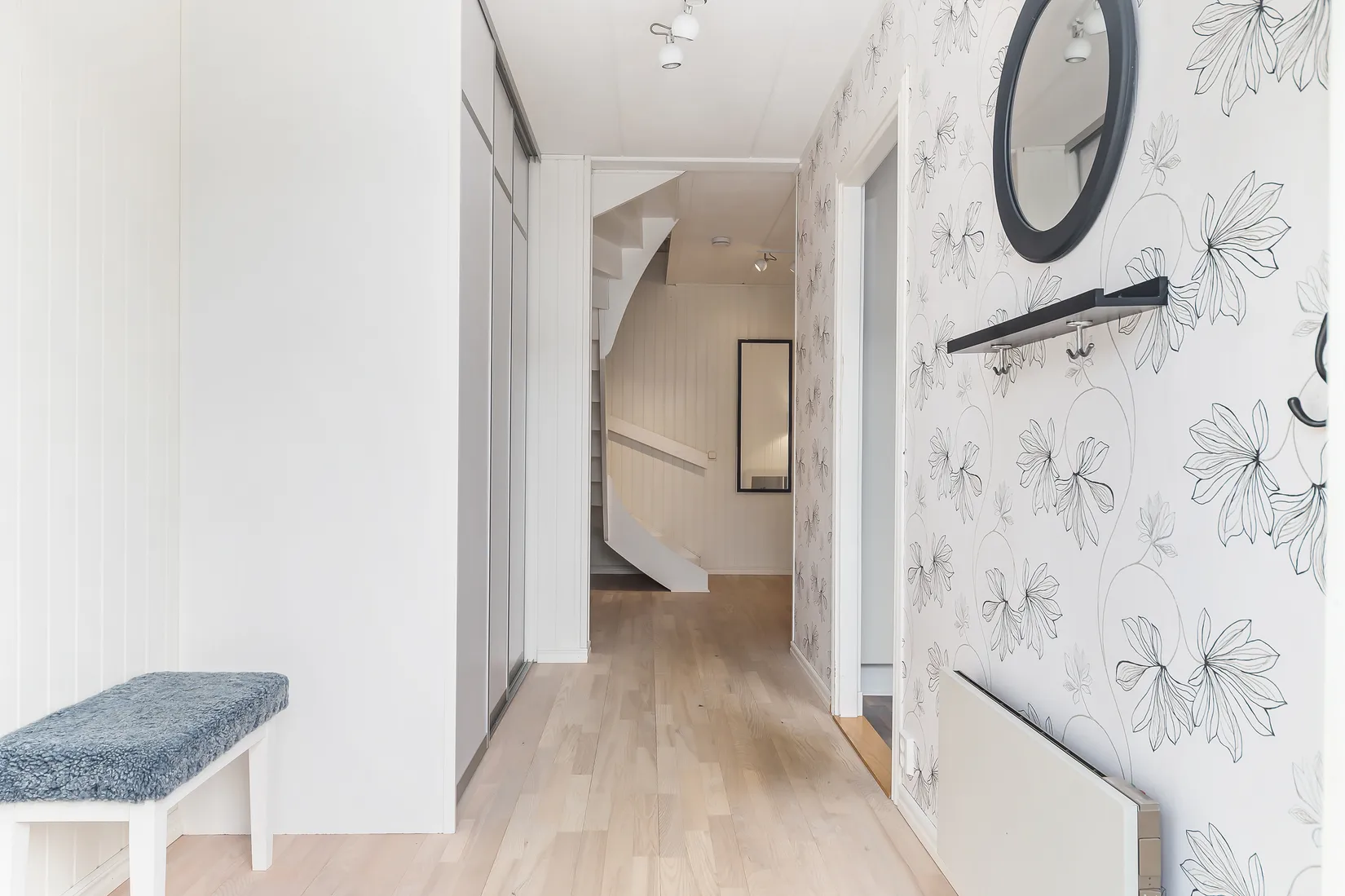 Villa, Radhus, Ugglestigen 9, Södra Nynäshamn, Nynäshamn