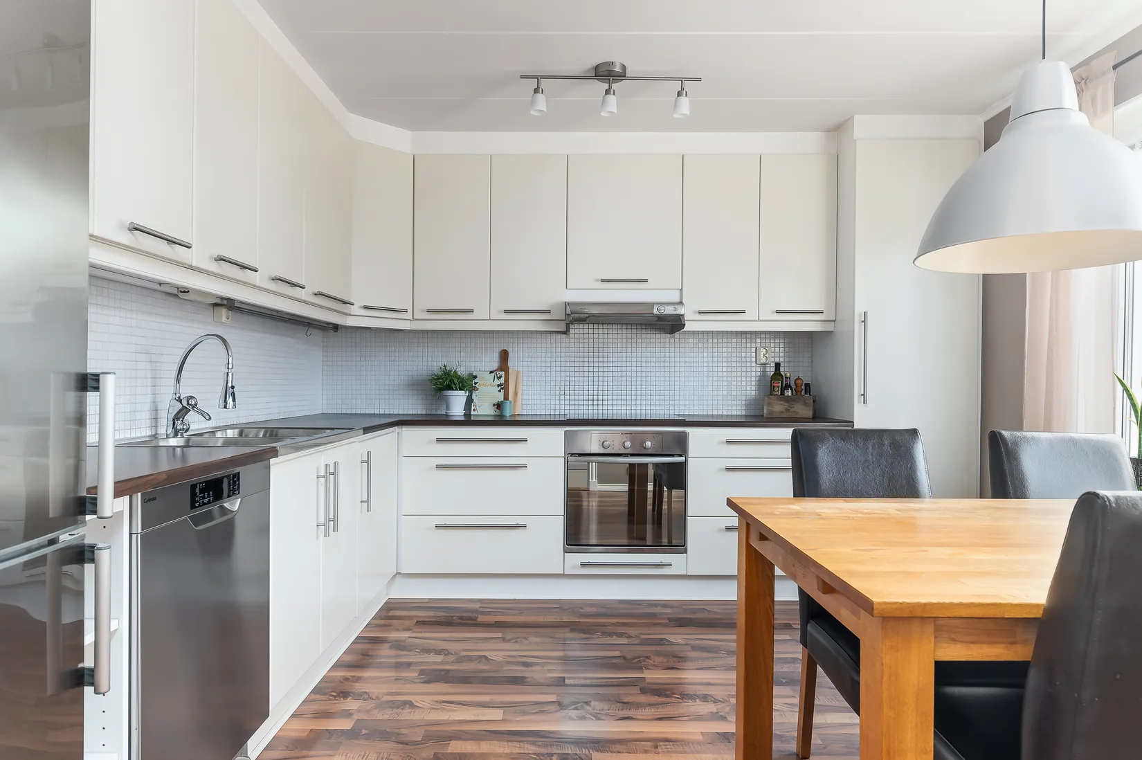 Villa, Radhus, Ugglestigen 9, Södra Nynäshamn, Nynäshamn