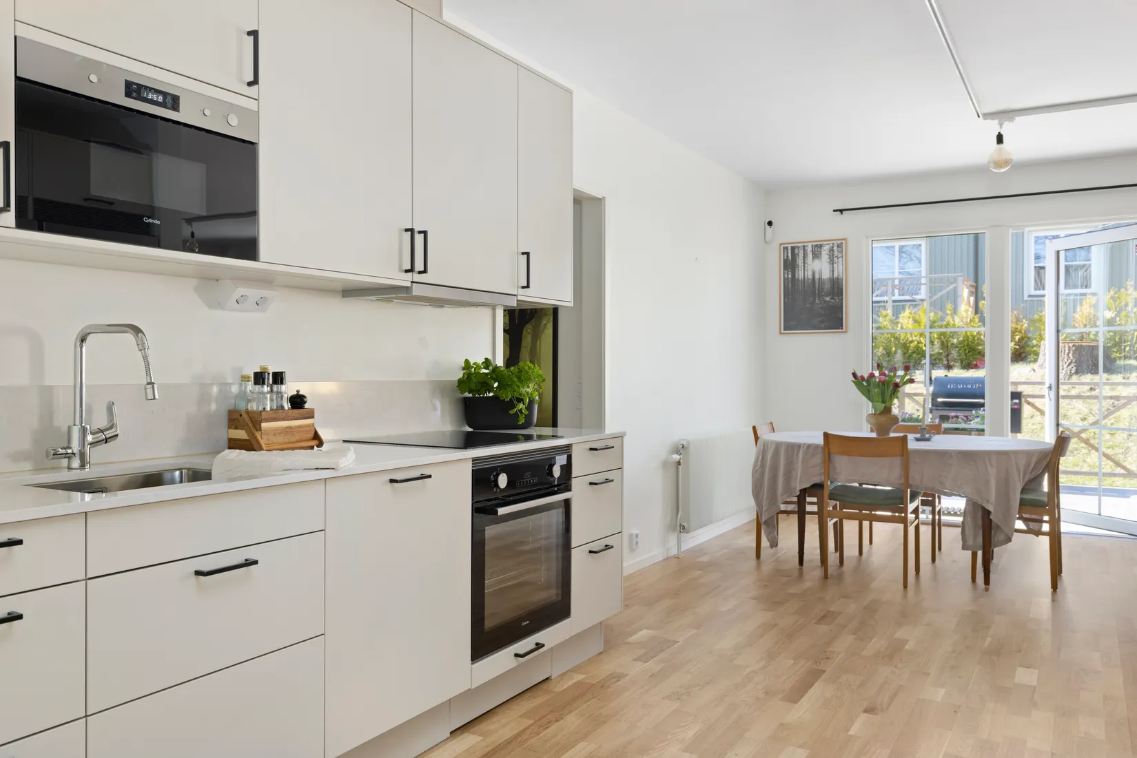 Radhus, Kaggeholm 15B, Helgö / Kaggeholms Slottsby, Ekerö