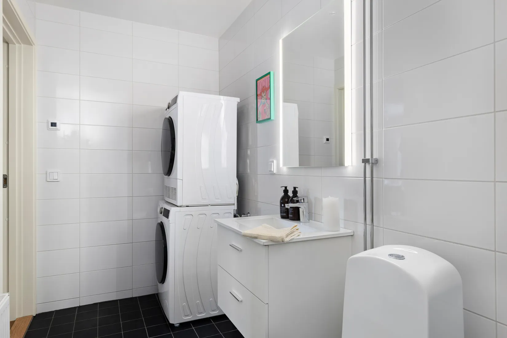 Radhus, Kaggeholm 15B, Helgö / Kaggeholms Slottsby, Ekerö