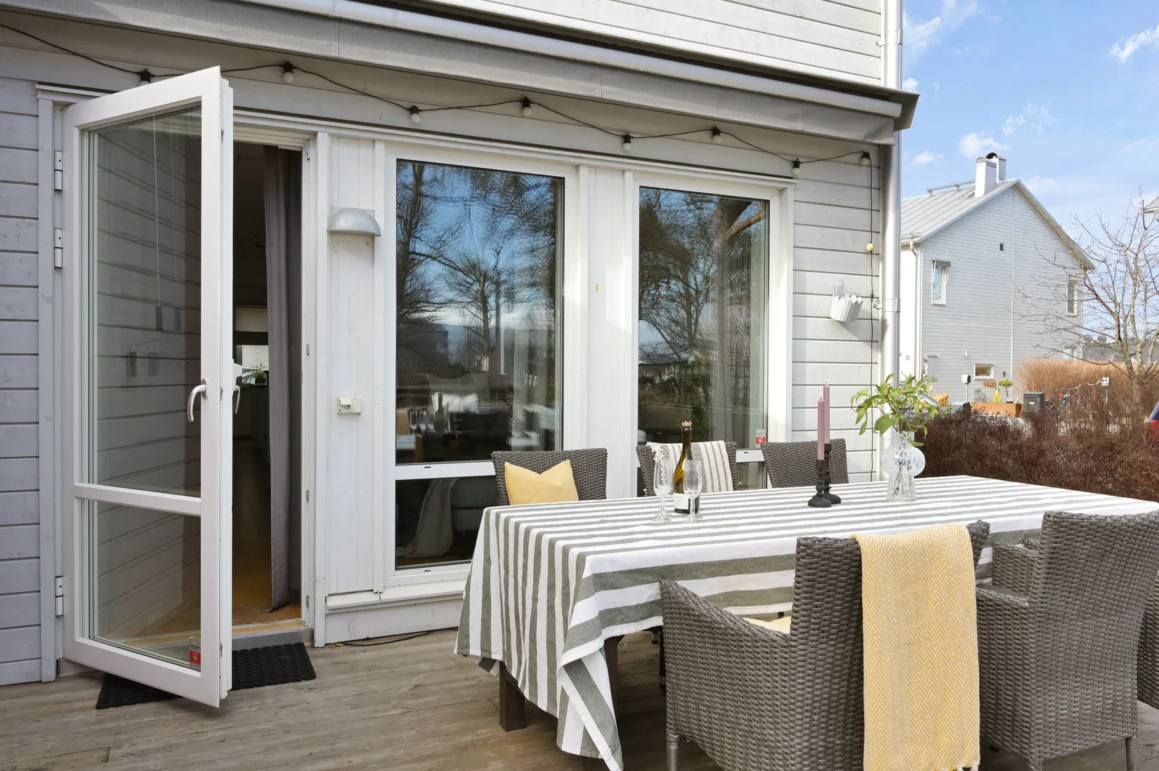 Villa, Radhus, Sjöängsgränd 8, Tyresö Strand, Tyresö