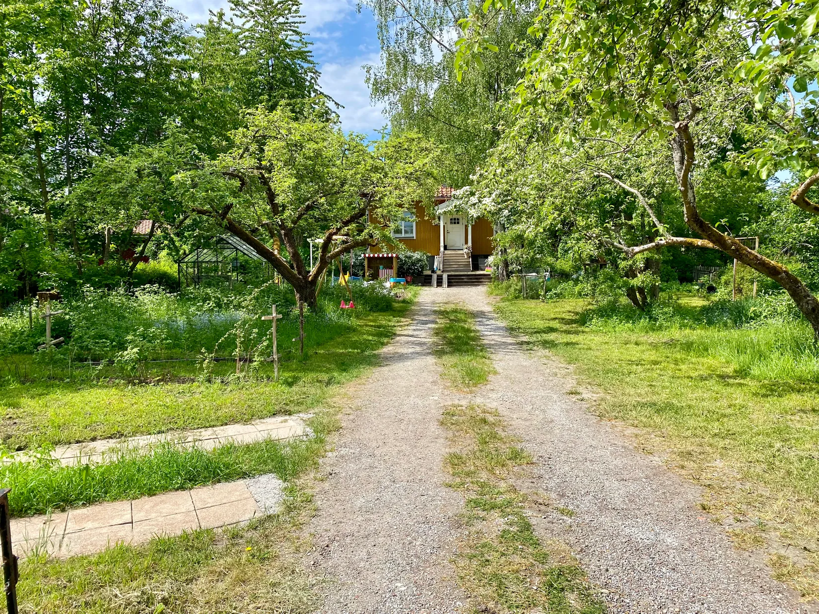 Tomt, Hästbäcksvägen 12, Stensängen, Huddinge