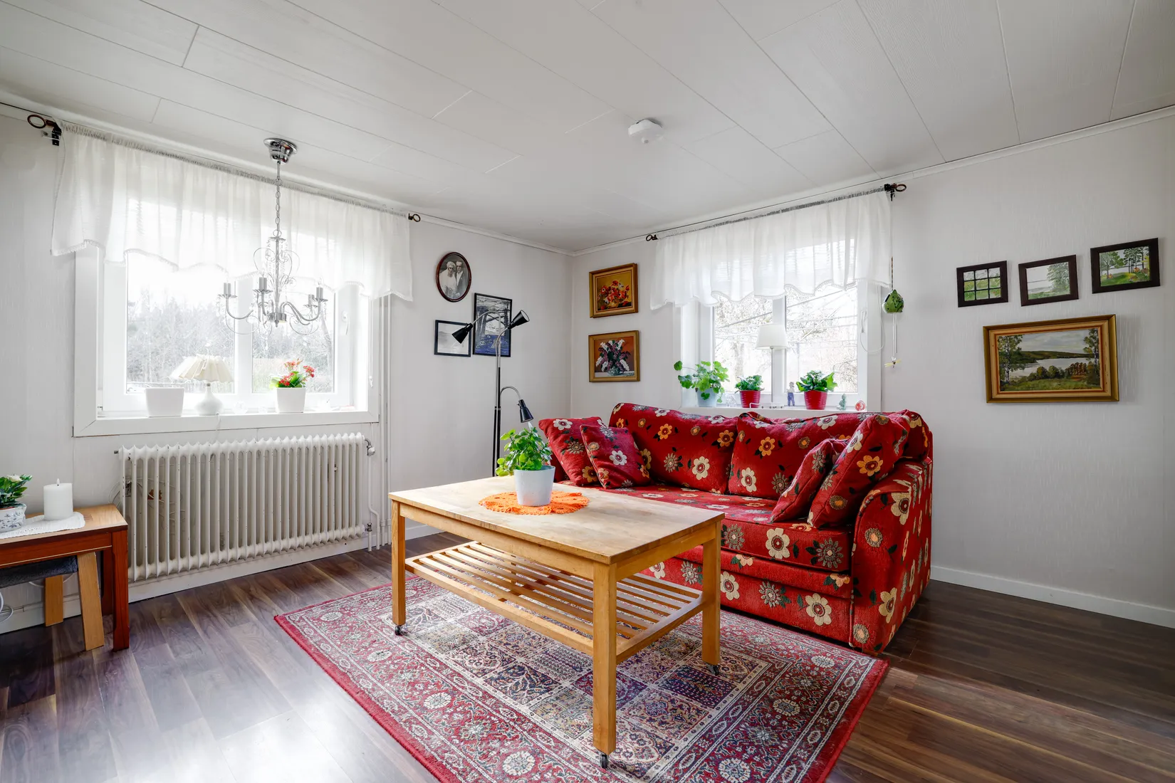 Villa, Säbyskogen 252, Vintrosa, Örebro