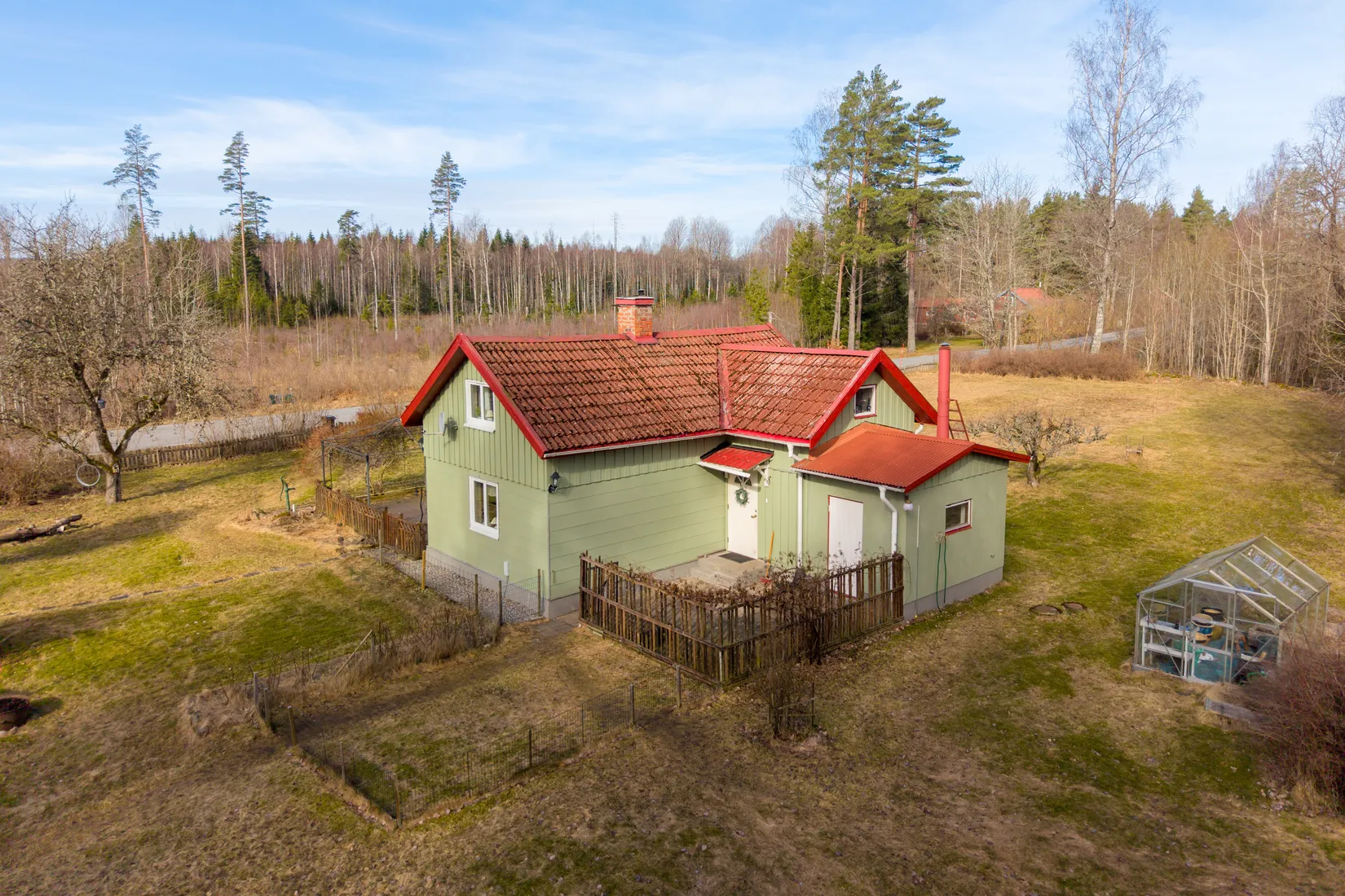 Villa, Säbyskogen 252, Vintrosa, Örebro