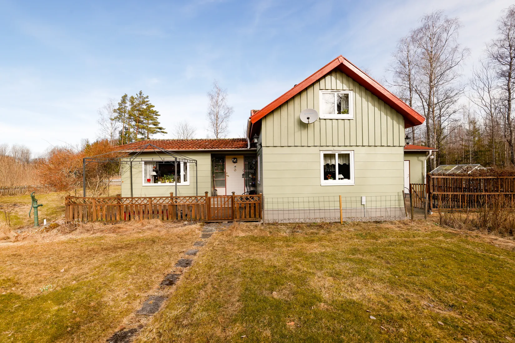Villa, Säbyskogen 252, Vintrosa, Örebro