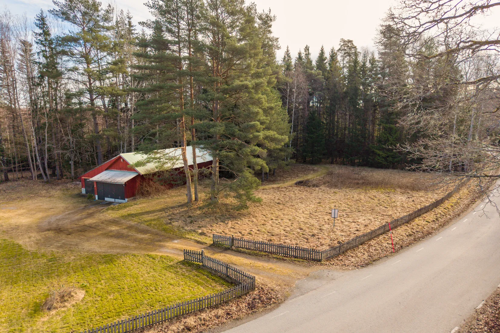 Villa, Säbyskogen 252, Vintrosa, Örebro