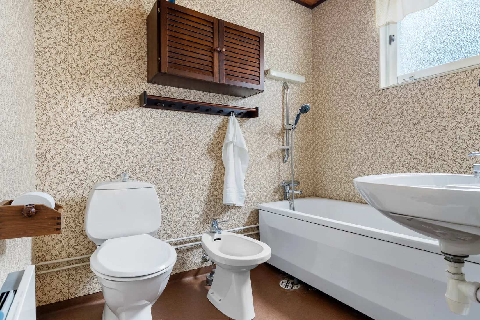 Villa, Hällsbovägen 83, Sigtuna