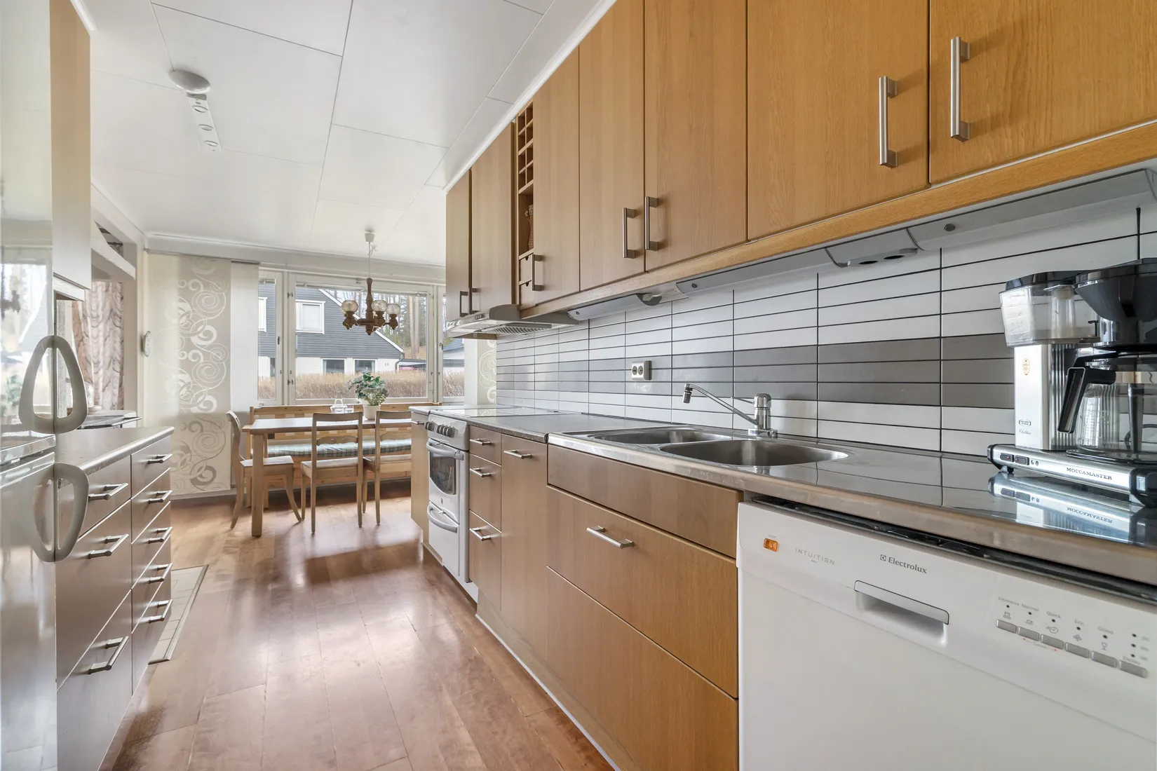 Villa, Hällsbovägen 83, Sigtuna