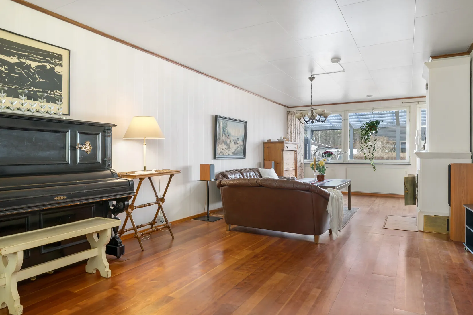 Villa, Hällsbovägen 83, Sigtuna