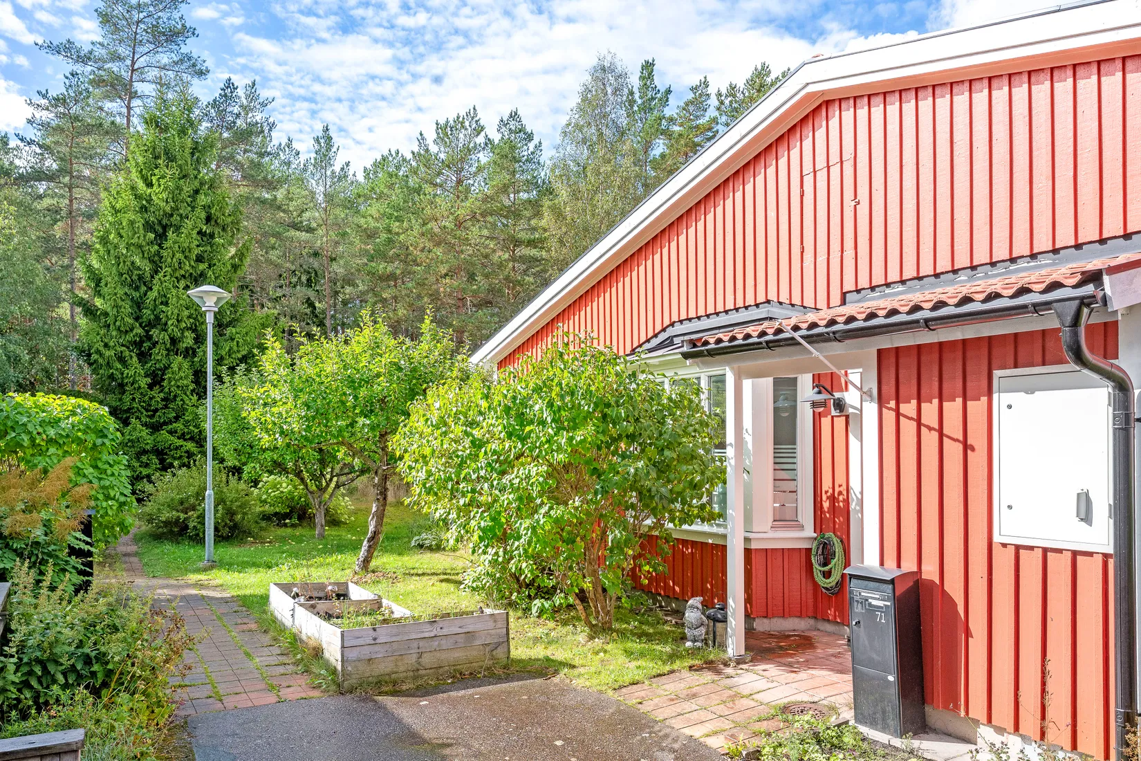 Radhus, Smålandsvägen 71, Sävja, Uppsala