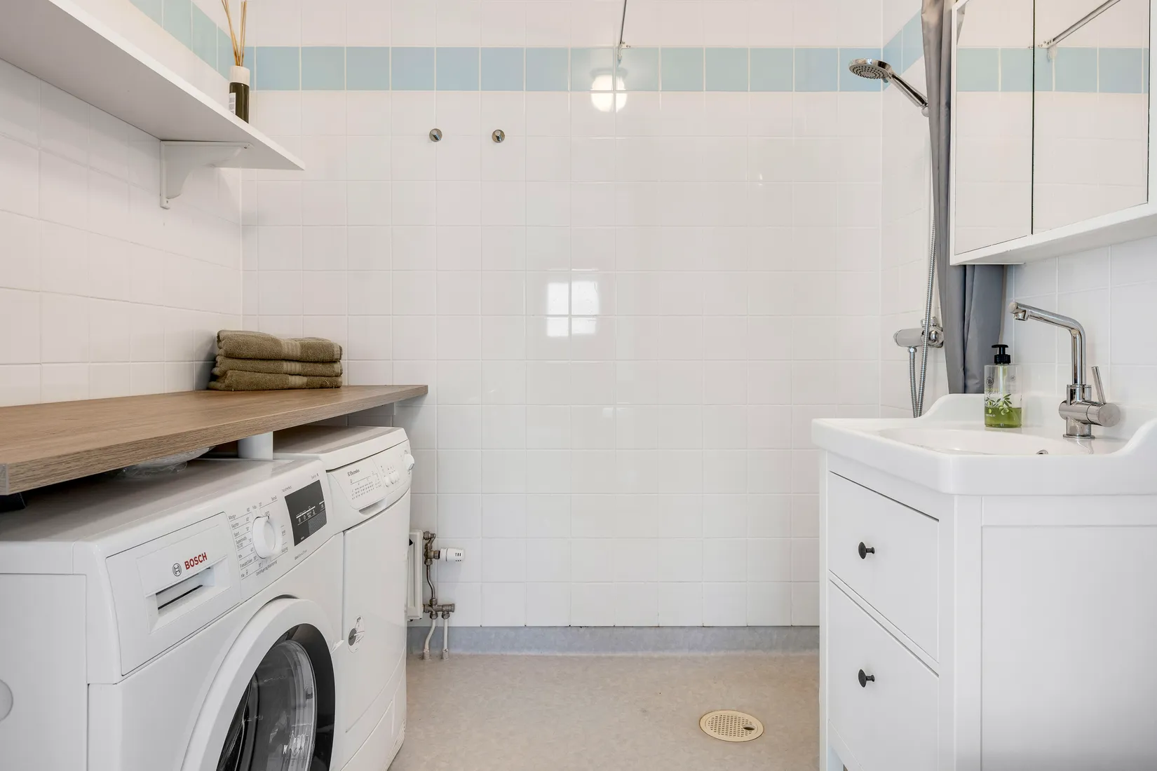 Radhus, Smålandsvägen 71, Sävja, Uppsala