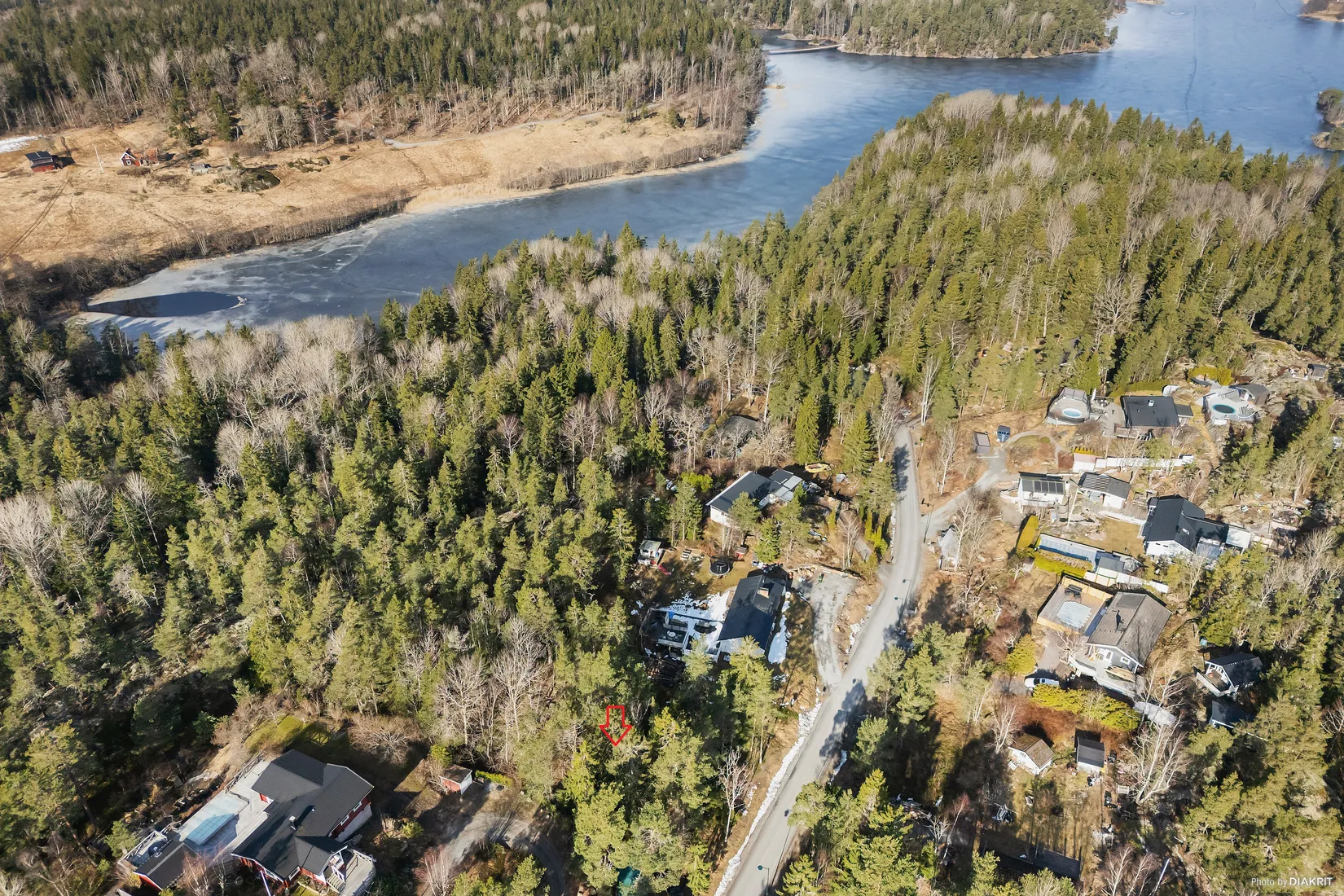 Tomt, Fjärilstigen 9, Raksta/Solberga/Bergholm, Tyresö