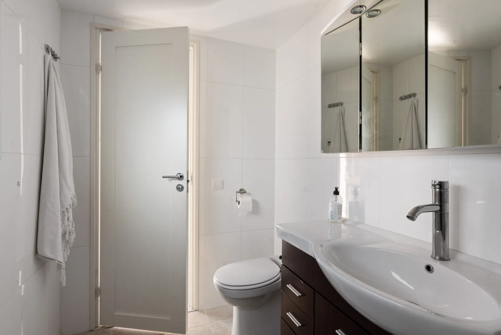 Fritidshus, Vitsippsvägen 3, Rörvik, Norrtälje