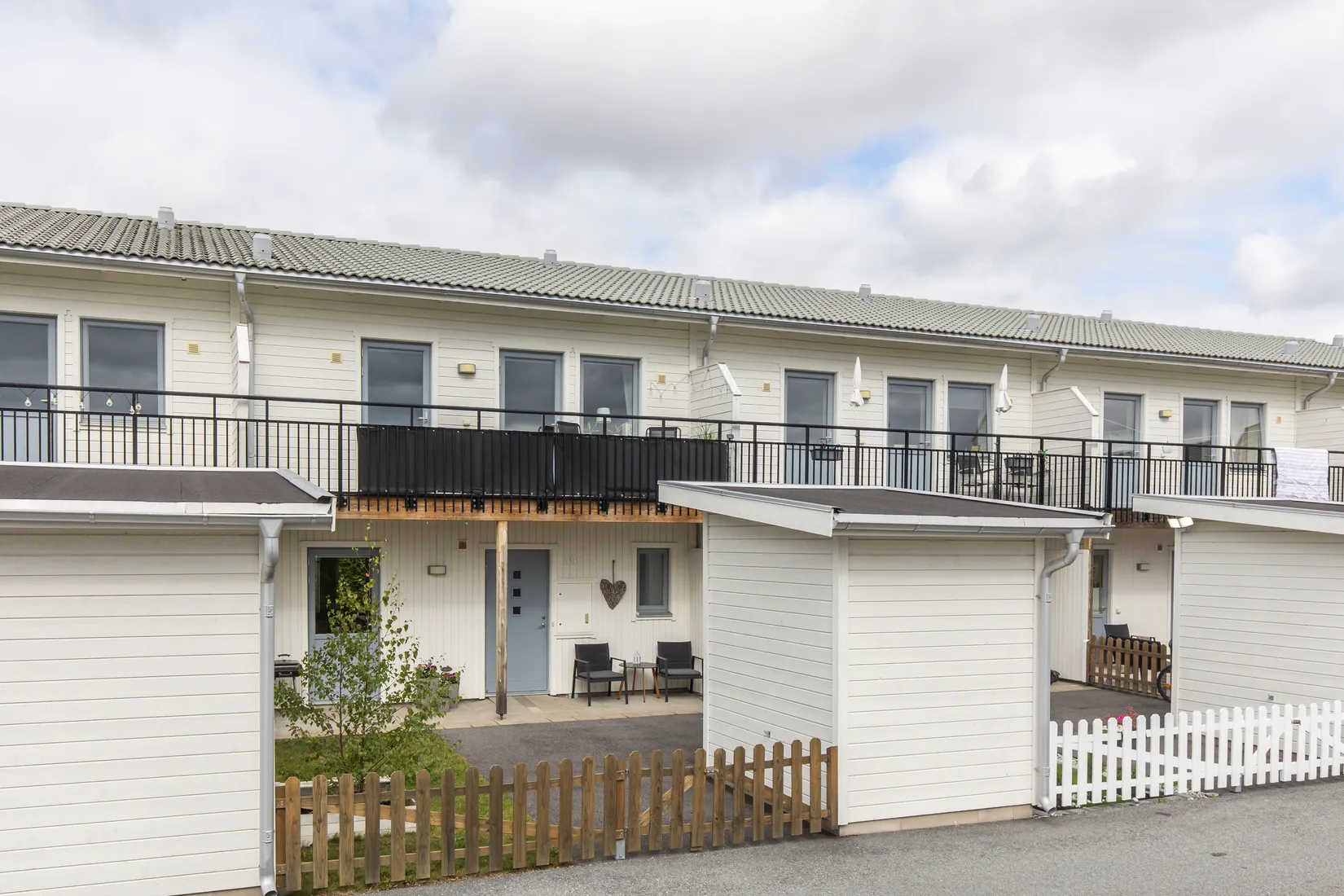 Radhus, Betesgatan 39, Kumlaby, Kumla