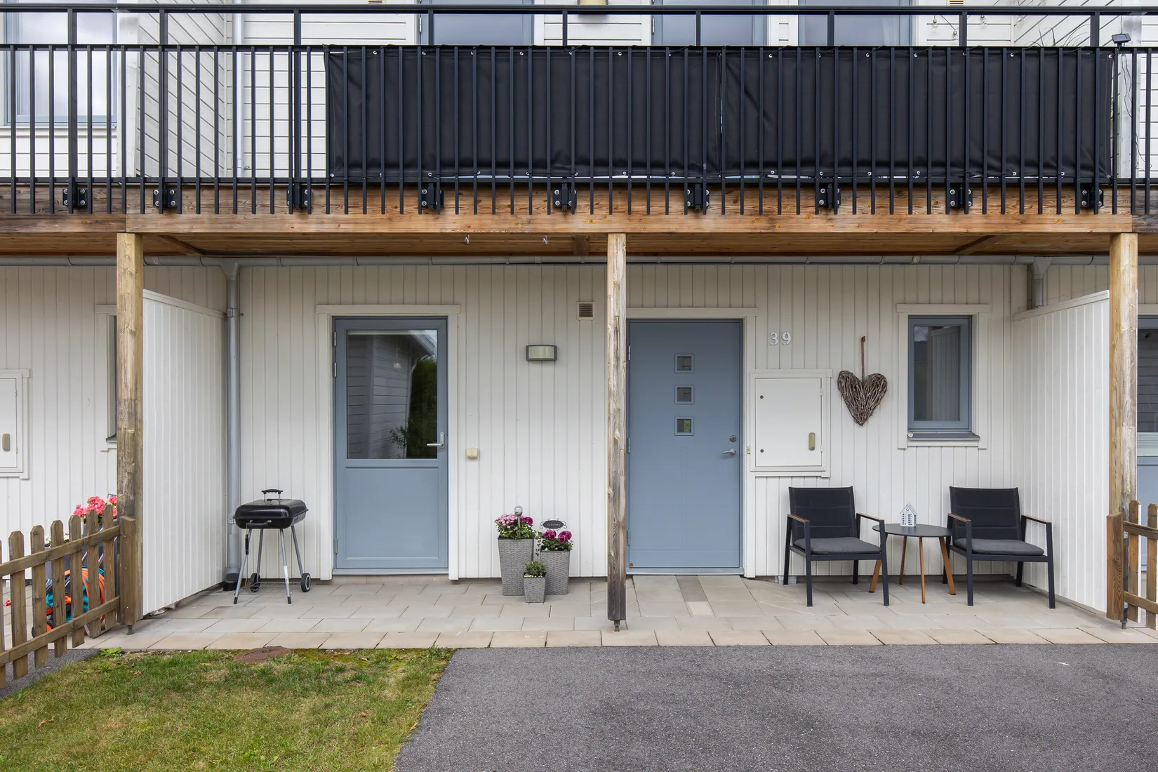 Radhus, Betesgatan 39, Kumlaby, Kumla