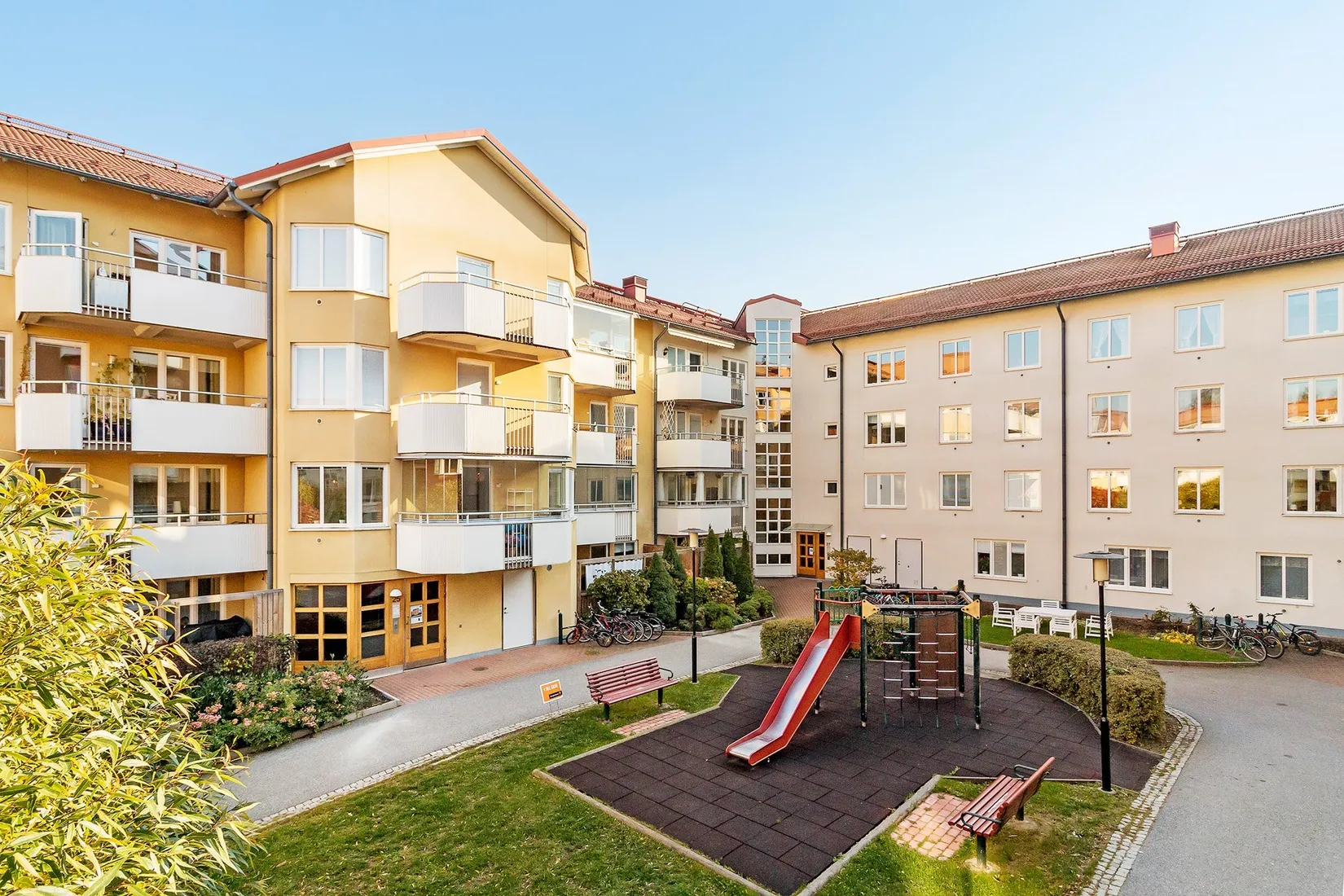 Bostadsrätt, Söderberga Allé 21, våning 2/4, Söderberga, Stockholm