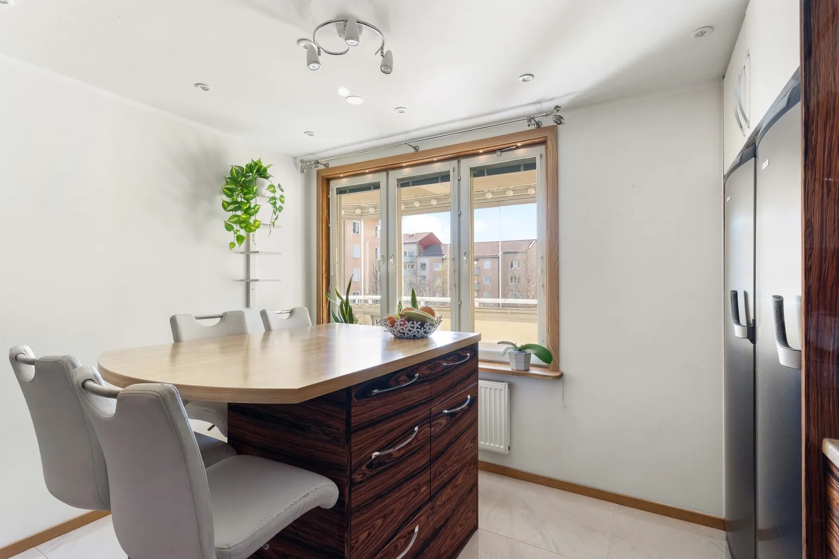 Bostadsrätt, Söderberga Allé 21, våning 2/4, Söderberga, Stockholm