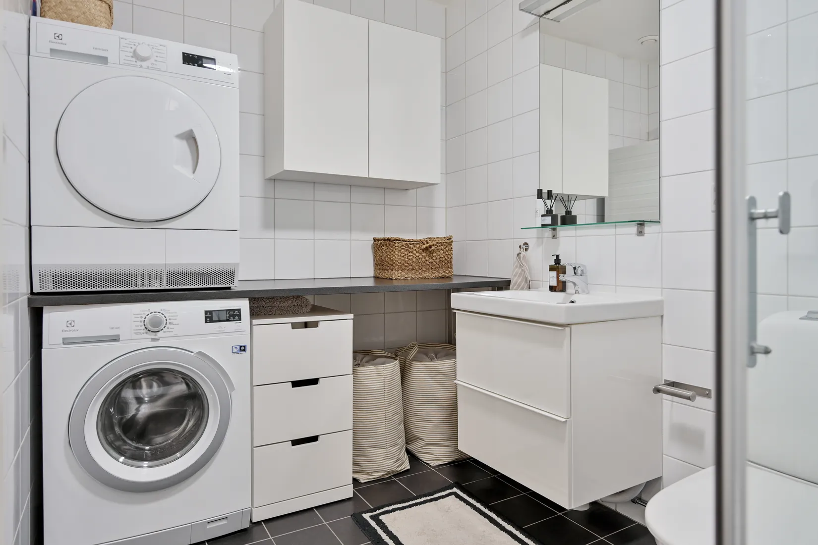 Bostadsrätt, Radhus, Igelvadsstråket 21, Fresta, Upplands Väsby