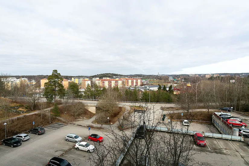 Bostadsrätt, Skarpbrunnavägen 9, 5tr, Norsborg - Eriksberg/Hallunda, Botkyrka