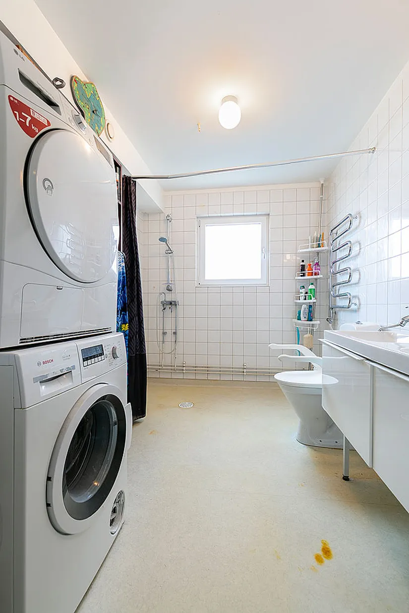 Bostadsrätt, Skarpbrunnavägen 9, 5tr, Norsborg - Eriksberg/Hallunda, Botkyrka