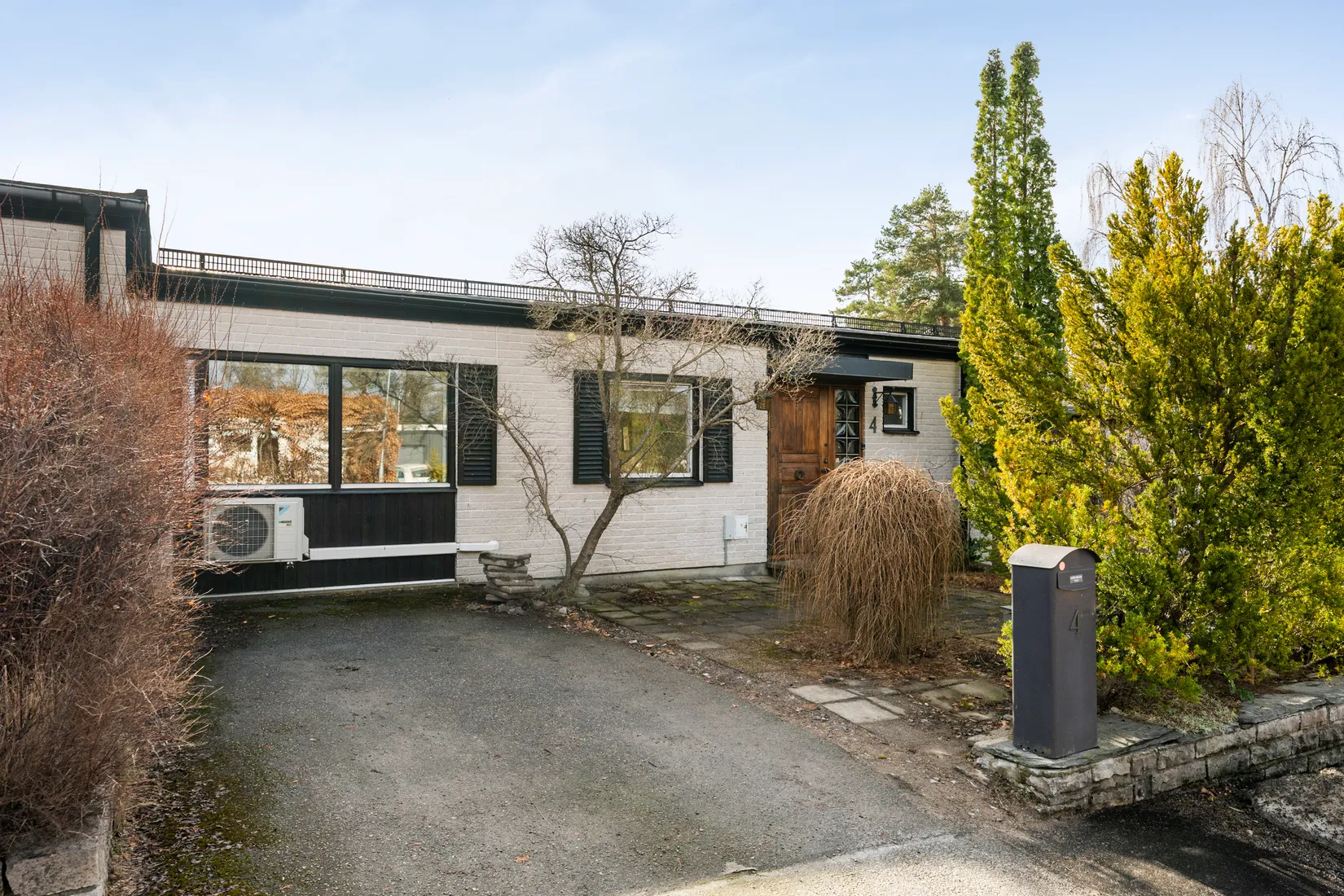 Radhus, Milvägen 4, Rudboda/Nilstorp, Lidingö