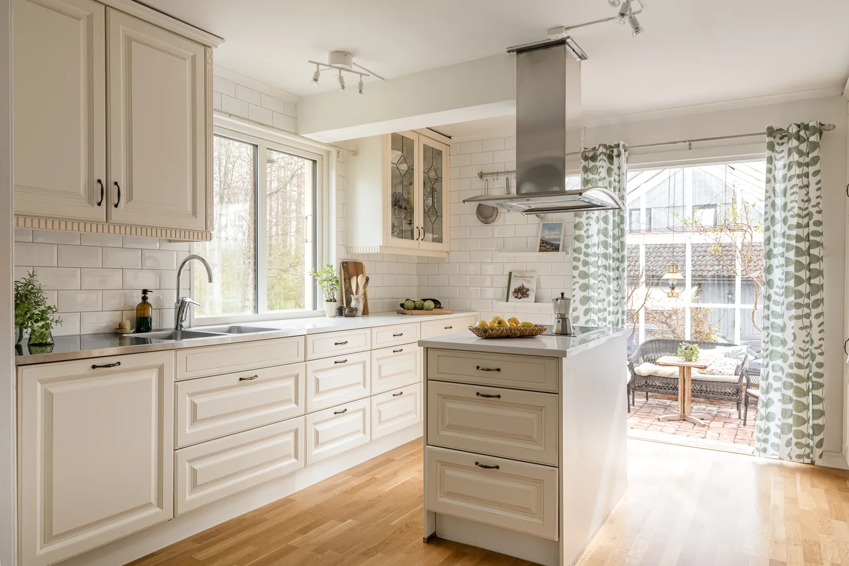 Villa, Skrakvägen 21B, Segeltorp, Huddinge