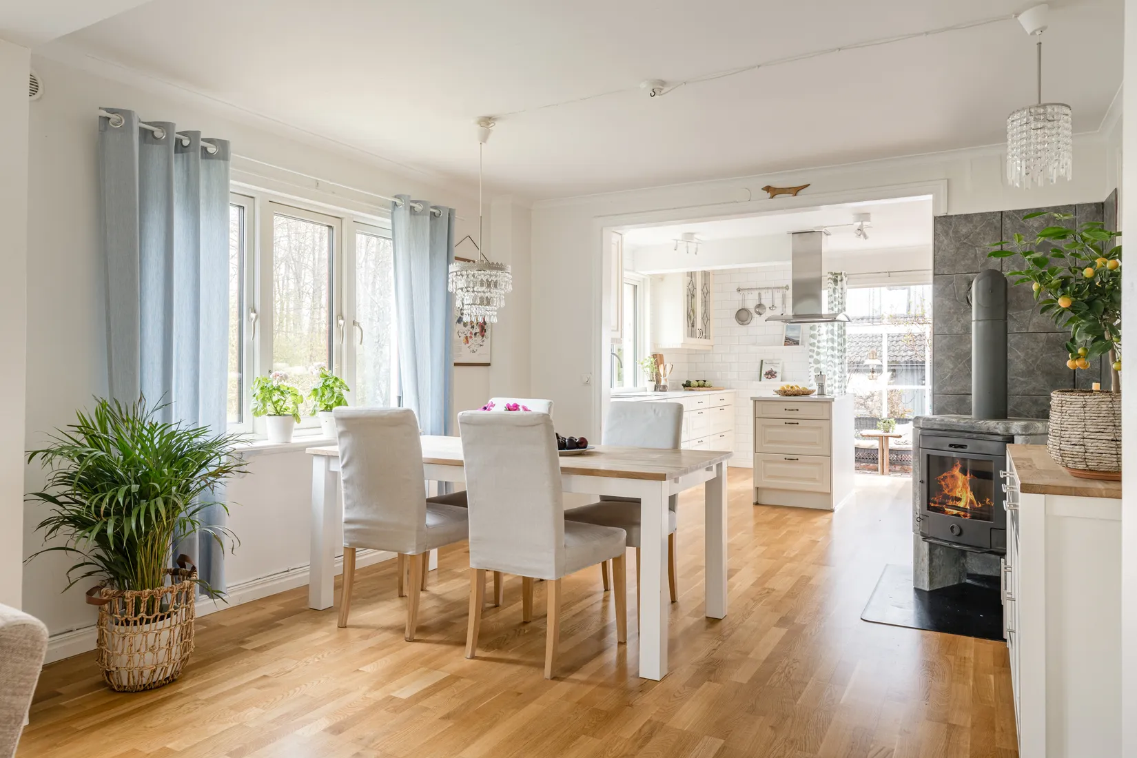 Villa, Skrakvägen 21B, Segeltorp, Huddinge