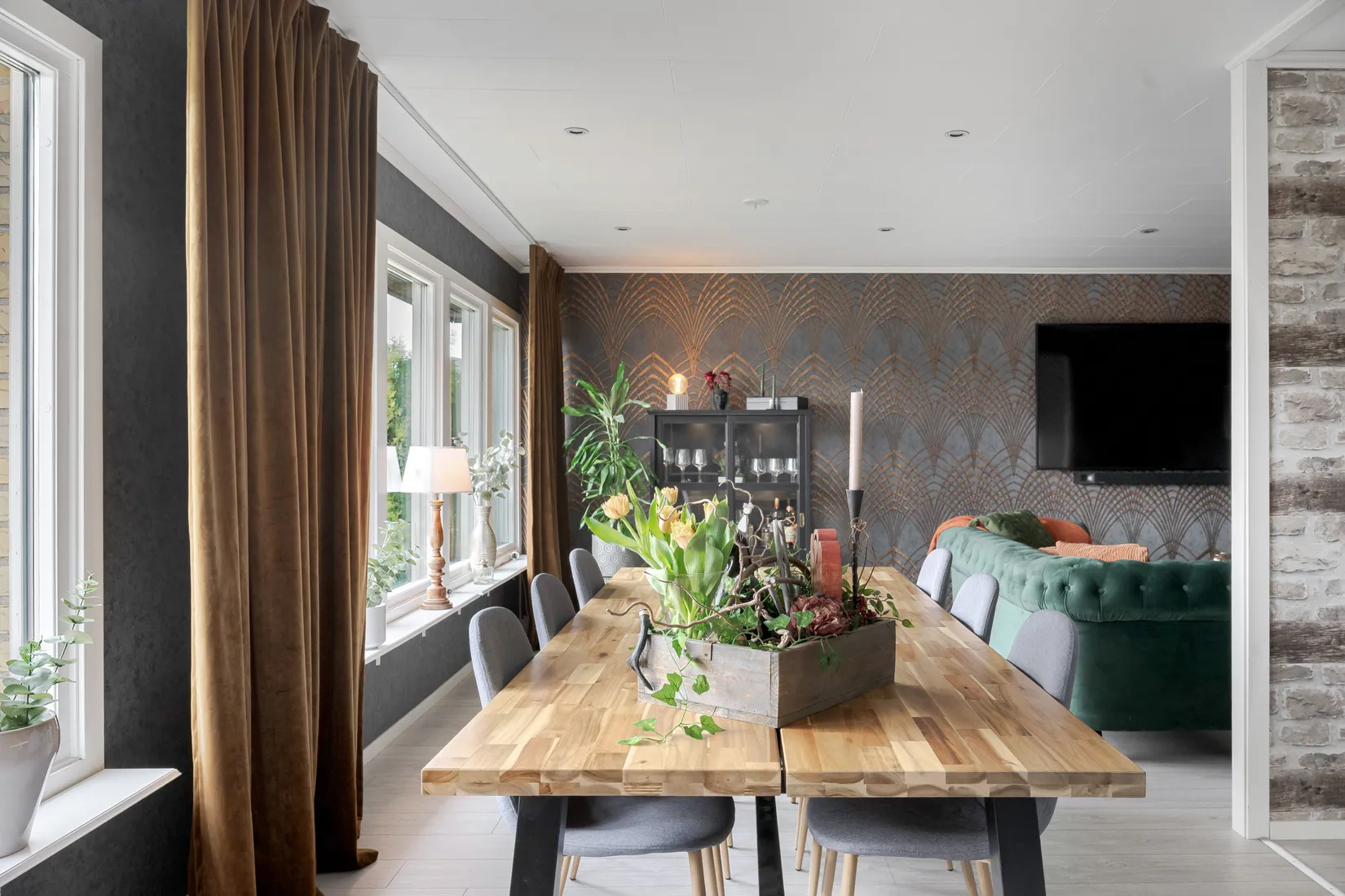 Radhus, Backavägen 17, Höör - Veterinärsområdet, Höör