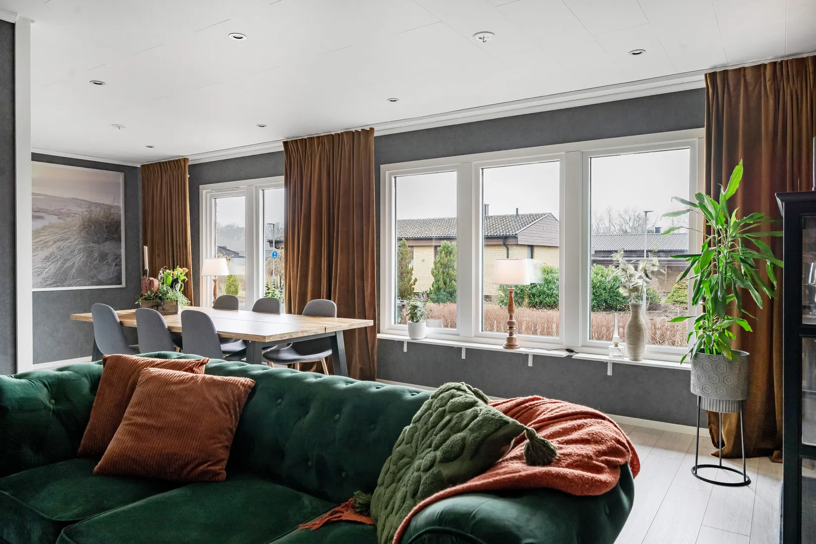 Radhus, Backavägen 17, Höör - Veterinärsområdet, Höör