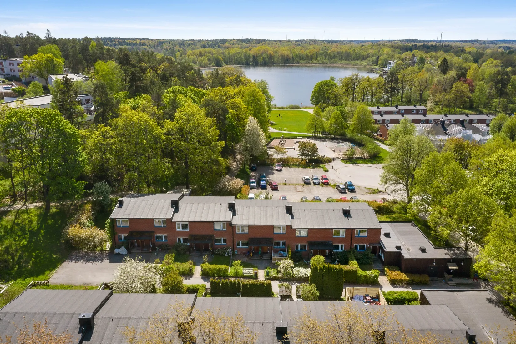 Villa, Radhus, Rådagatan 29, Farsta, Stockholm