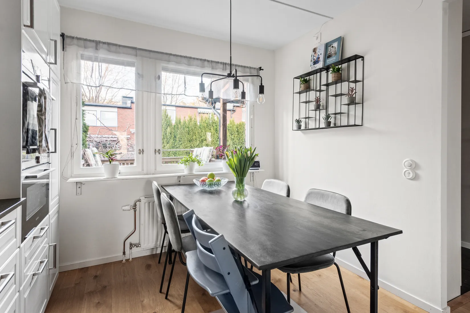 Villa, Radhus, Rådagatan 29, Farsta, Stockholm