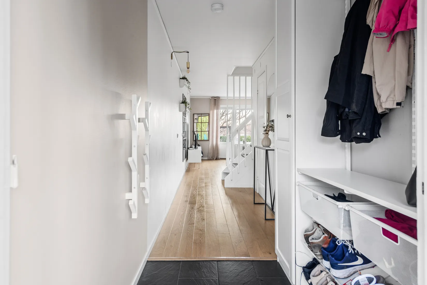 Villa, Radhus, Rådagatan 29, Farsta, Stockholm