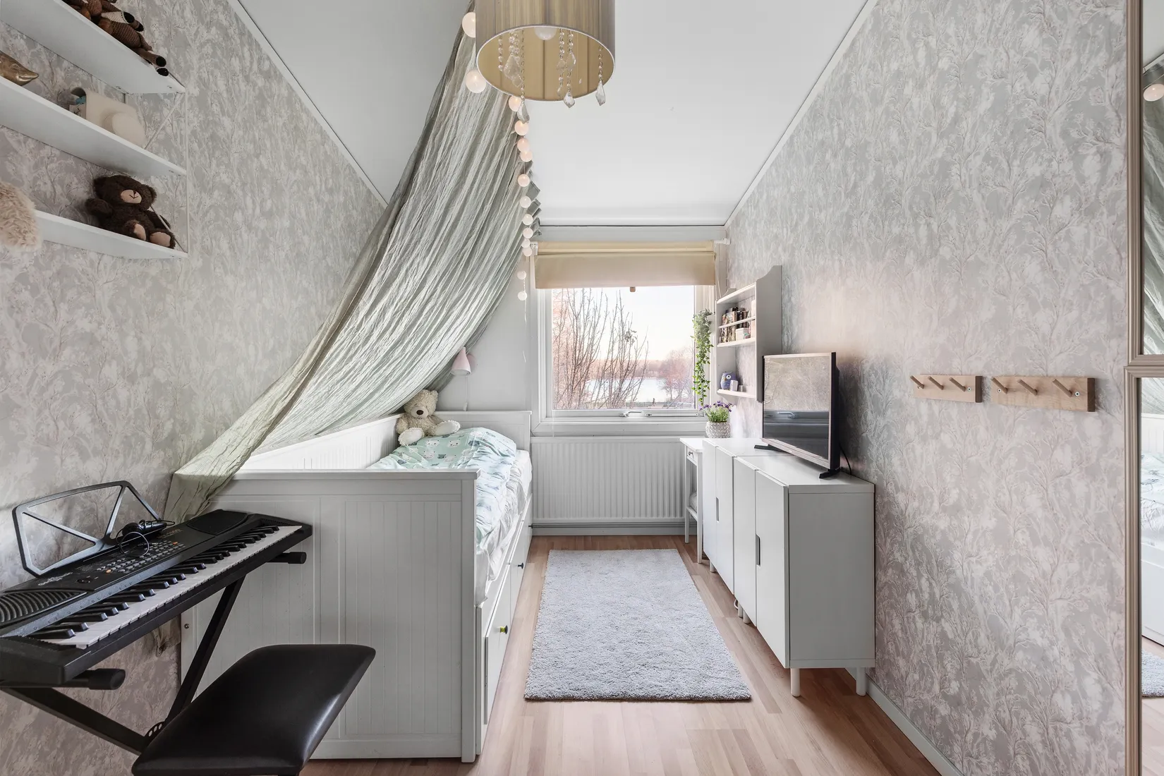 Villa, Radhus, Rådagatan 29, Farsta, Stockholm