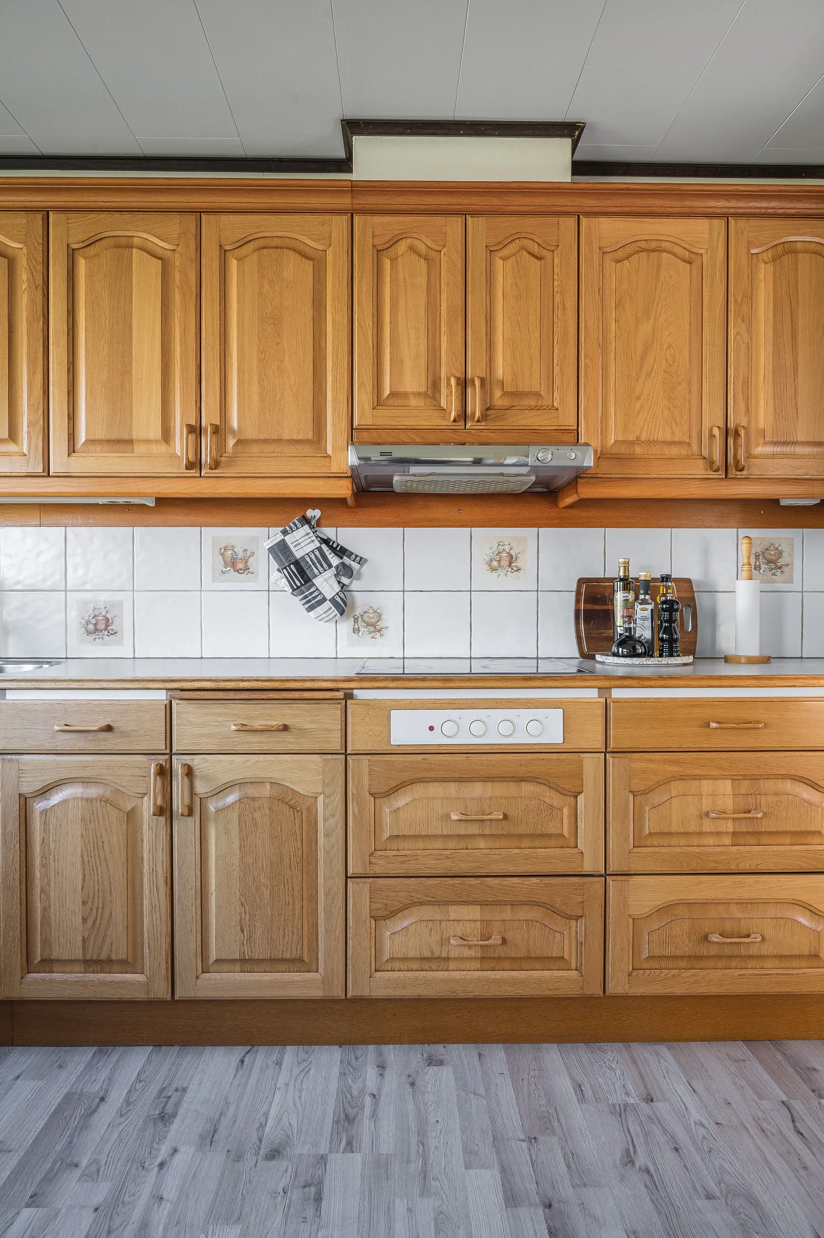 Villa, Marierovägen 4, Håkantorp, Vara