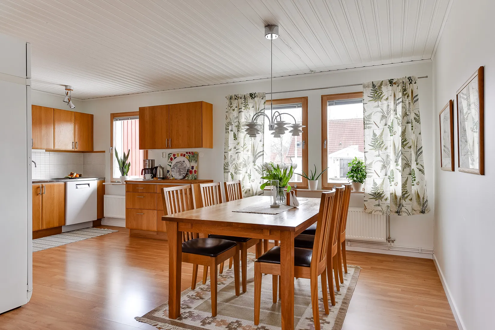 Villa, Vinbärsvägen 8, Böleäng, Umeå