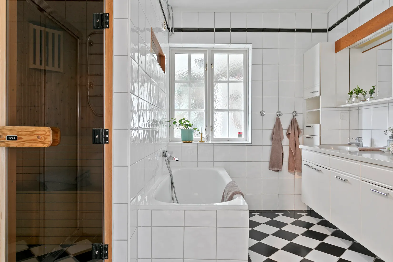 Villa, Trulsa gata 4, Södra Näs, Varberg