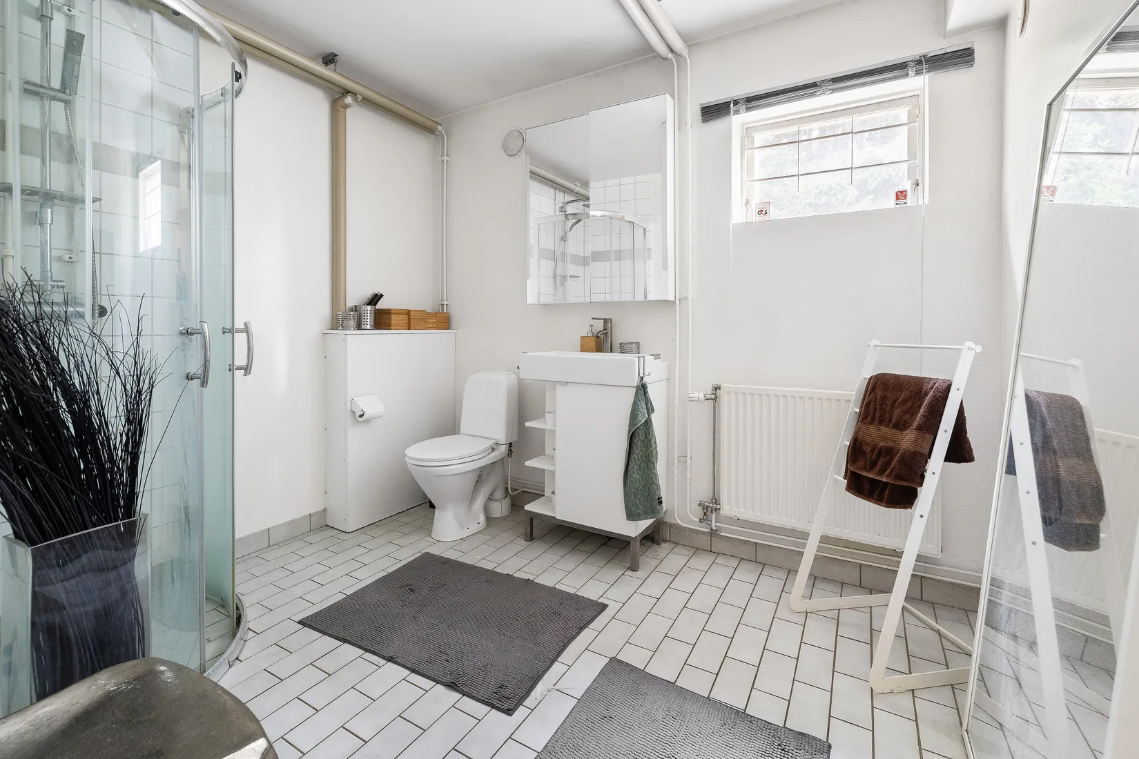 Villa, Östra Banvägen 29, Österskär, Österåker