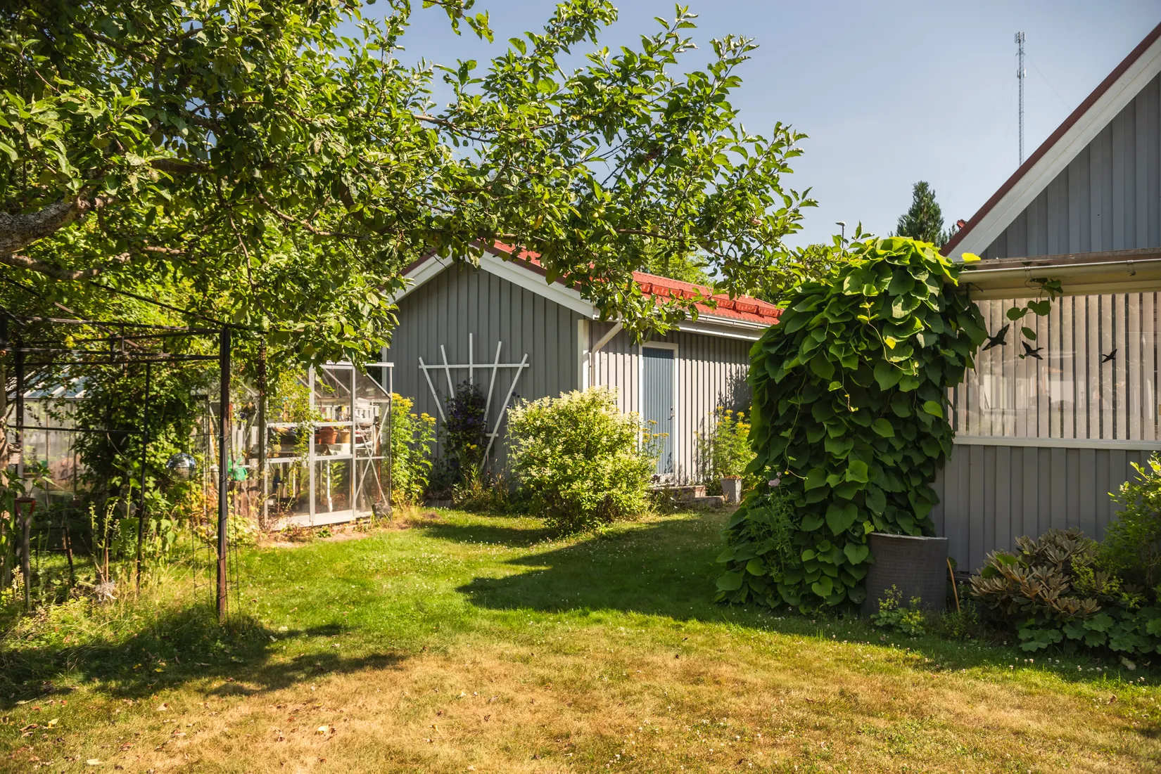 Villa, Reveljvägen 2, Malmköping, Flen