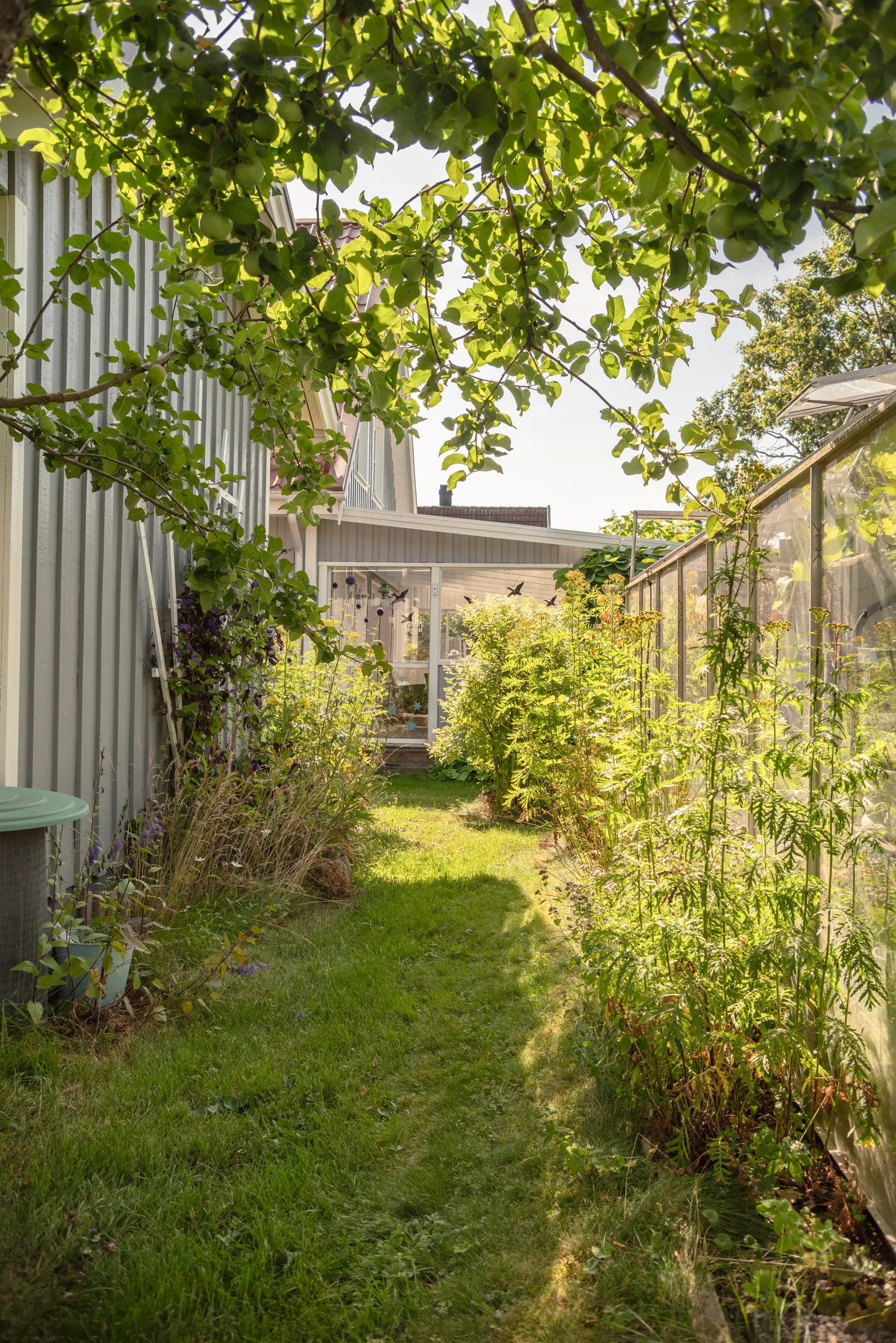 Villa, Reveljvägen 2, Malmköping, Flen