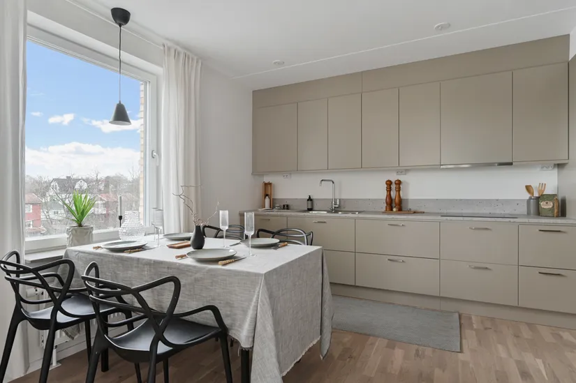 Bostadsrätt, Älvsjövägen 28, vån 2, Älvsjö, Stockholm