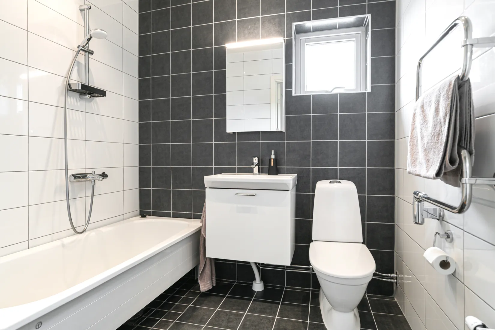 Bostadsrätt, Radhus, Kung Hans väg 12I, Borstahusen, Landskrona