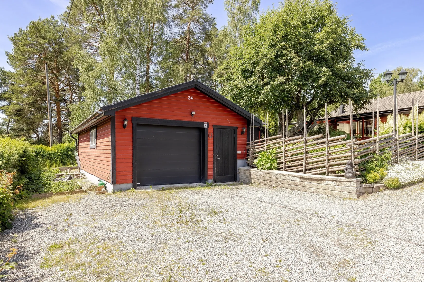 Villa, Olstorpsvägen 24, Ostra/Sundbyholm, Eskilstuna