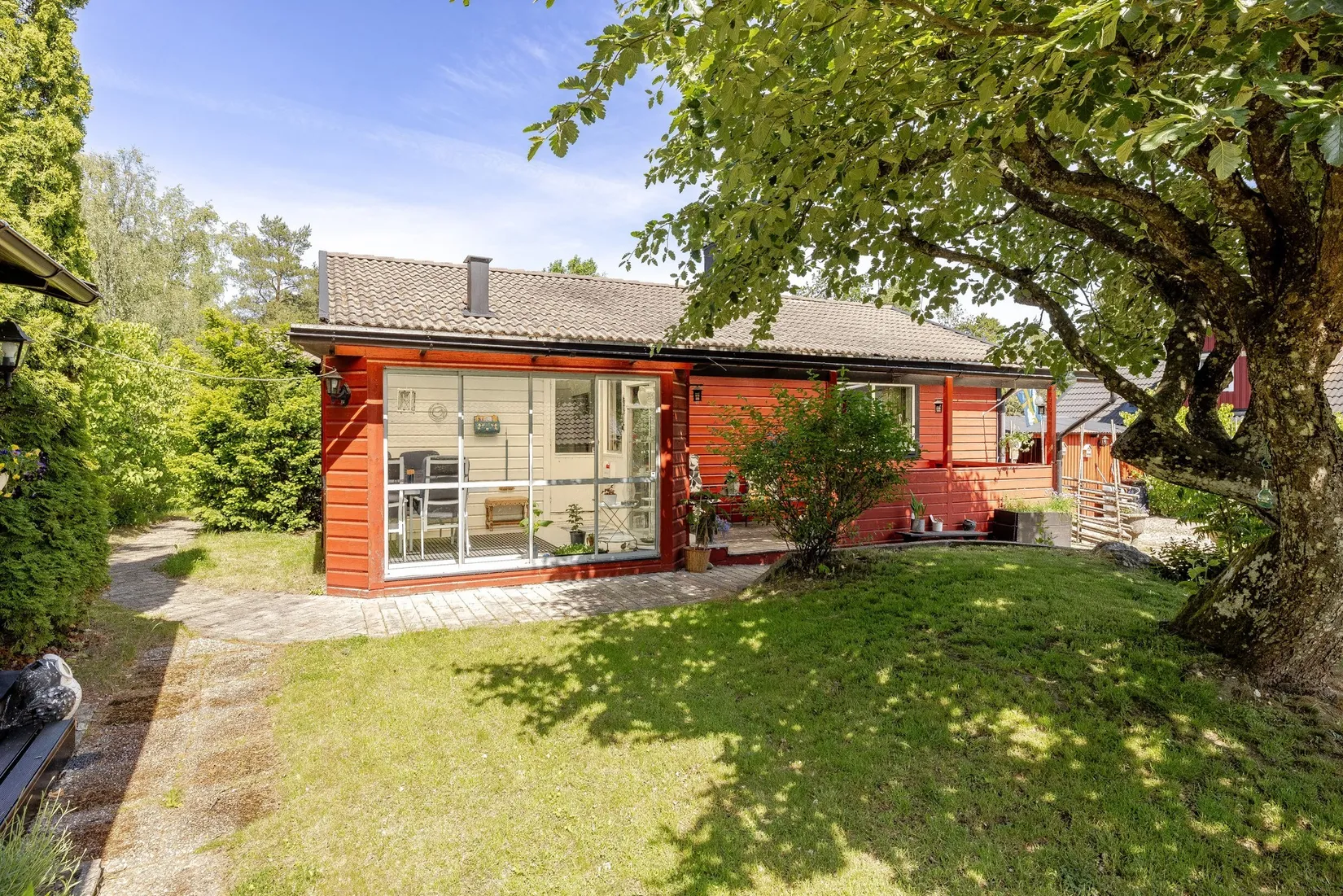 Villa, Olstorpsvägen 24, Ostra/Sundbyholm, Eskilstuna