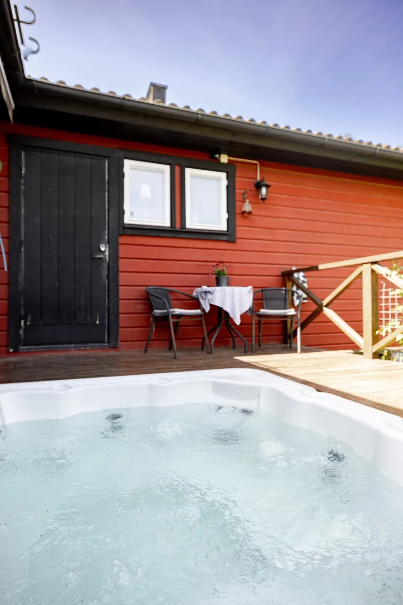 Villa, Olstorpsvägen 24, Ostra/Sundbyholm, Eskilstuna