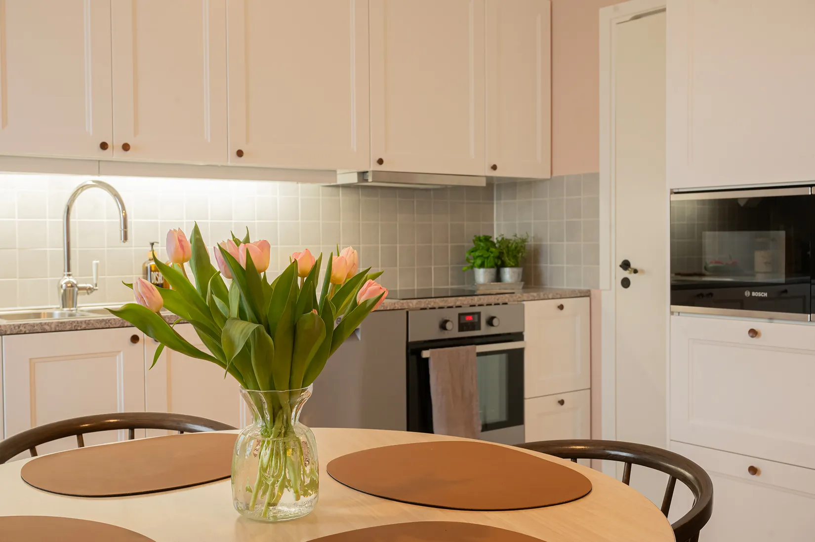 Radhus, Gräsvägen 34, Huddinge Kynäs, Huddinge