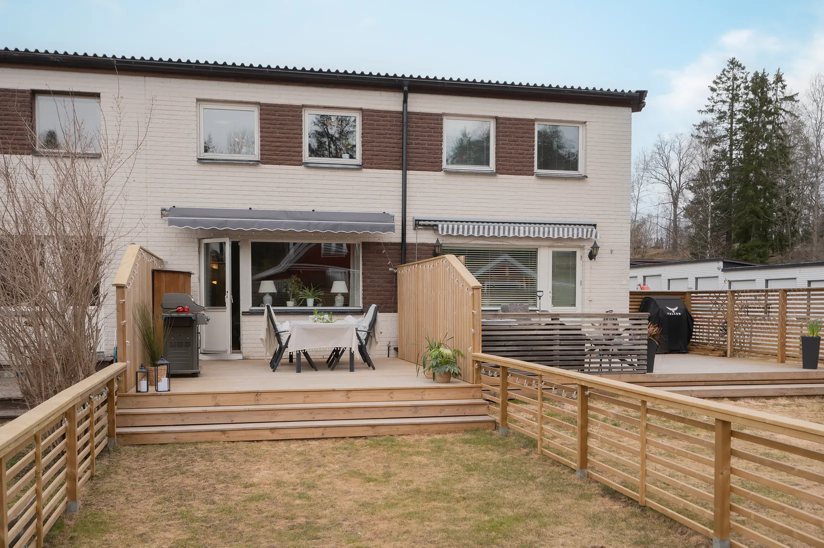 Radhus, Gräsvägen 34, Huddinge Kynäs, Huddinge